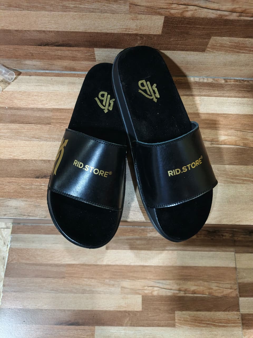 Sandal Selop