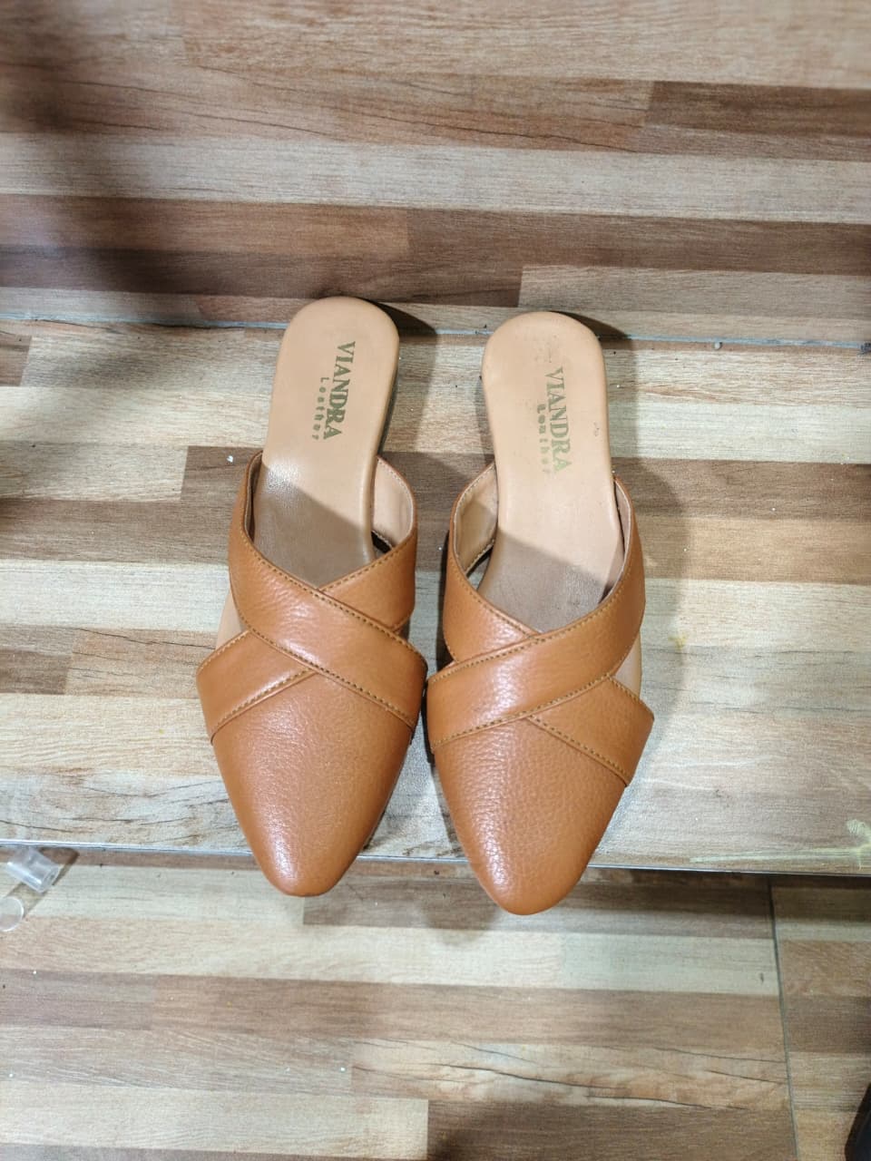 Sandal Tutong